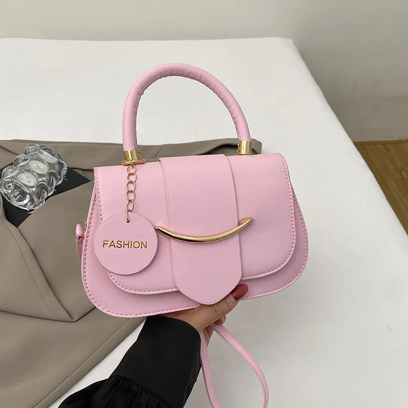 High Special-interest Design Bag 2025 Autumn and Winter New Women's Popular Hot-selling Product Messenger One Shoulder Saddle