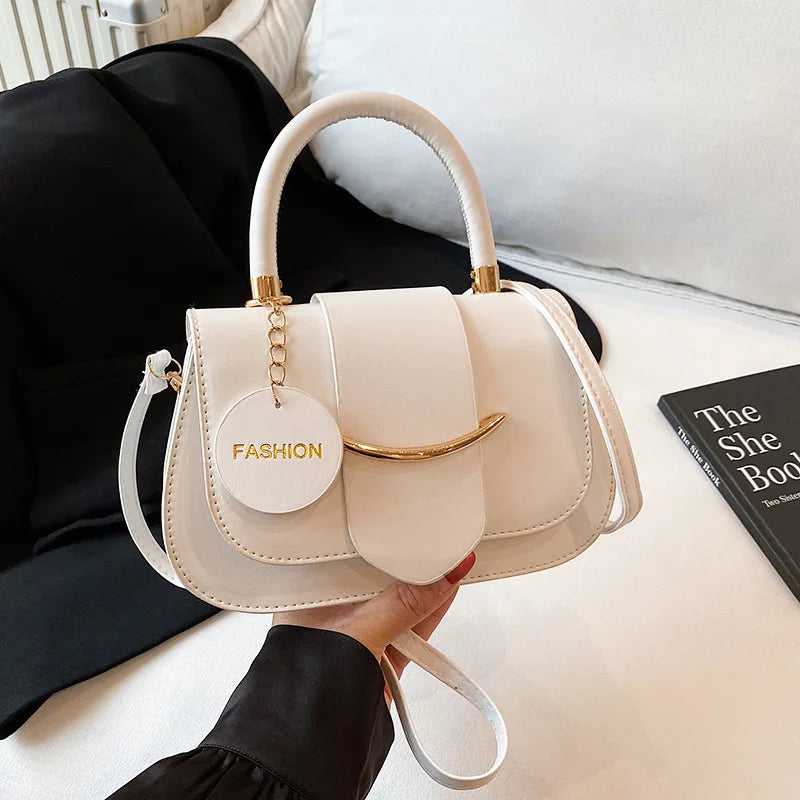 High Special-interest Design Bag 2025 Autumn and Winter New Women's Popular Hot-selling Product Messenger One Shoulder Saddle