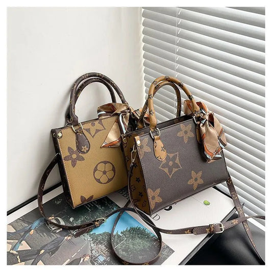 Fashion New 2025 Women's All-Match Niche Design Instagram Single-Shoulder Hand-Held Crossbody Large-Capacity Floral Print Square