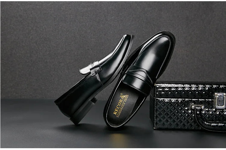 Men's Dress Shoes Comfortable Classic Genuine Leather Retro Shoes Anti-Slip for Spring Winter Business Casual Wear