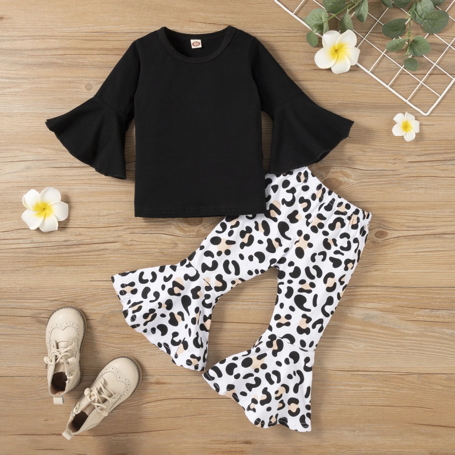 Baby Girl Clothes Set T-shirt Tops+ Leopard Print Bell-bottomed Pants Flared Pants Outfits Kids Clothes Girls Set