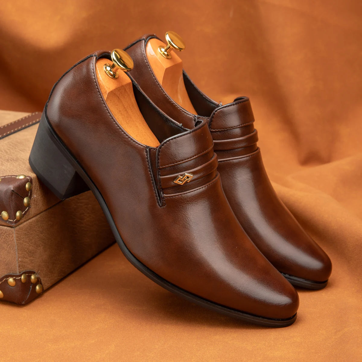 New High Heel Casual Shoes for Men Fashion Leather Latin Dance Shoes 38-46 Big Size Export High Quality Slip-on Dress Shoes