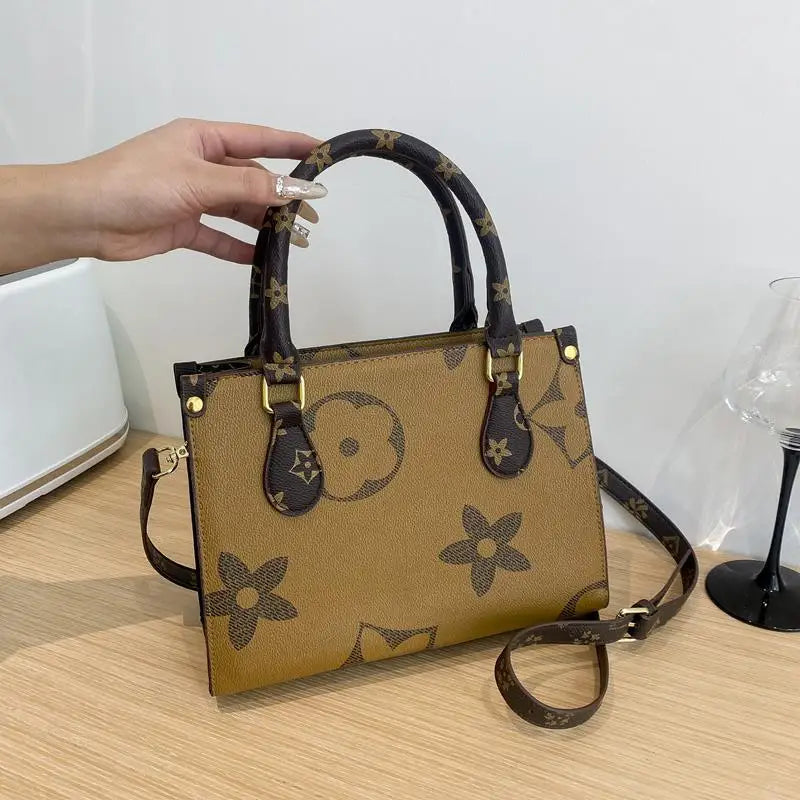 Fashion New 2025 Women's All-Match Niche Design Instagram Single-Shoulder Hand-Held Crossbody Large-Capacity Floral Print Square