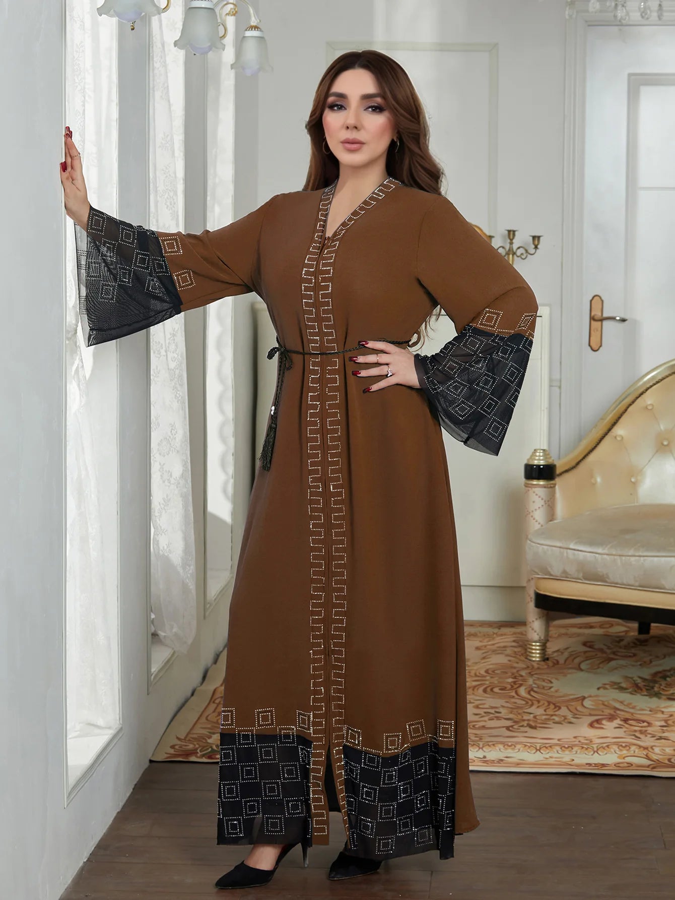 new Wholesale Traditional Muslim Clothing Moroccan Abaya Robe Dress With Rhinestones and Trumpet Sleeves Khimar Abaya
