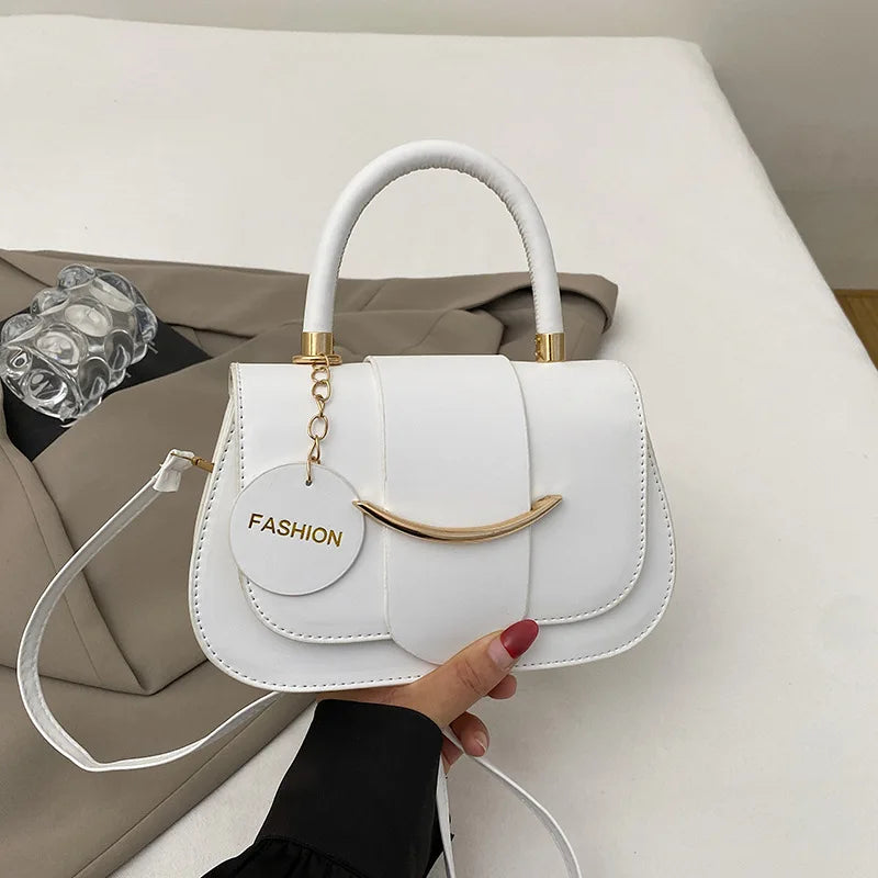 High Special-interest Design Bag 2025 Autumn and Winter New Women's Popular Hot-selling Product Messenger One Shoulder Saddle
