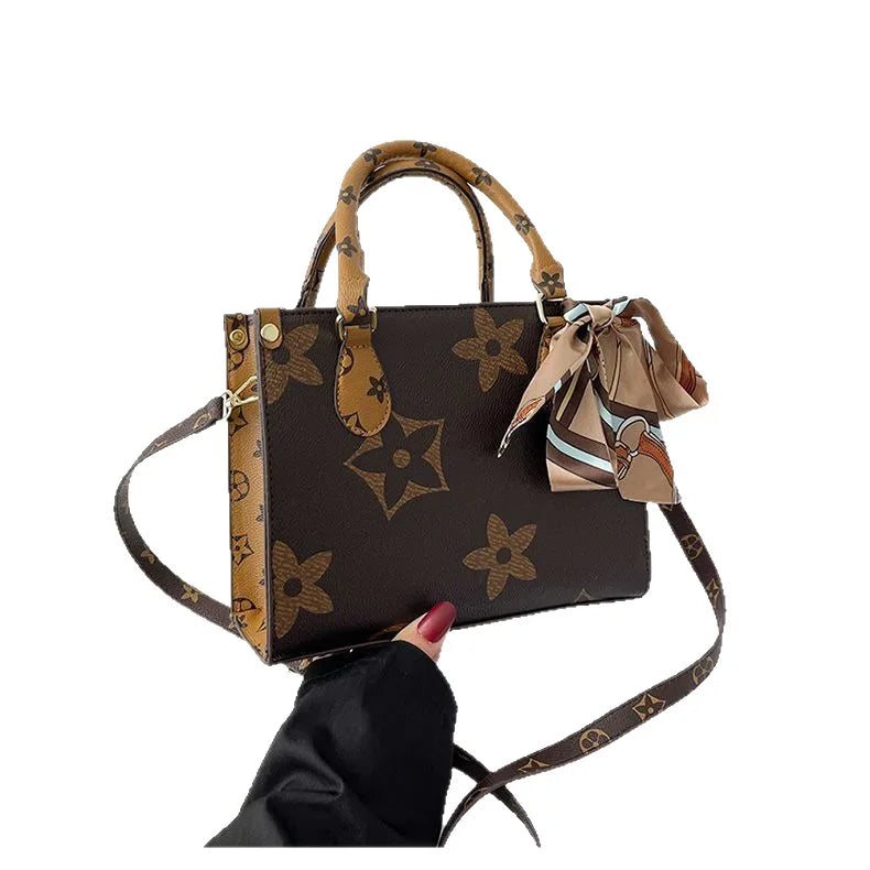 Fashion New 2025 Women's All-Match Niche Design Instagram Single-Shoulder Hand-Held Crossbody Large-Capacity Floral Print Square